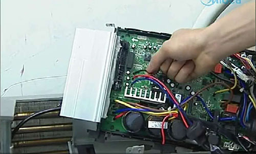 红古美的空调电话是多少